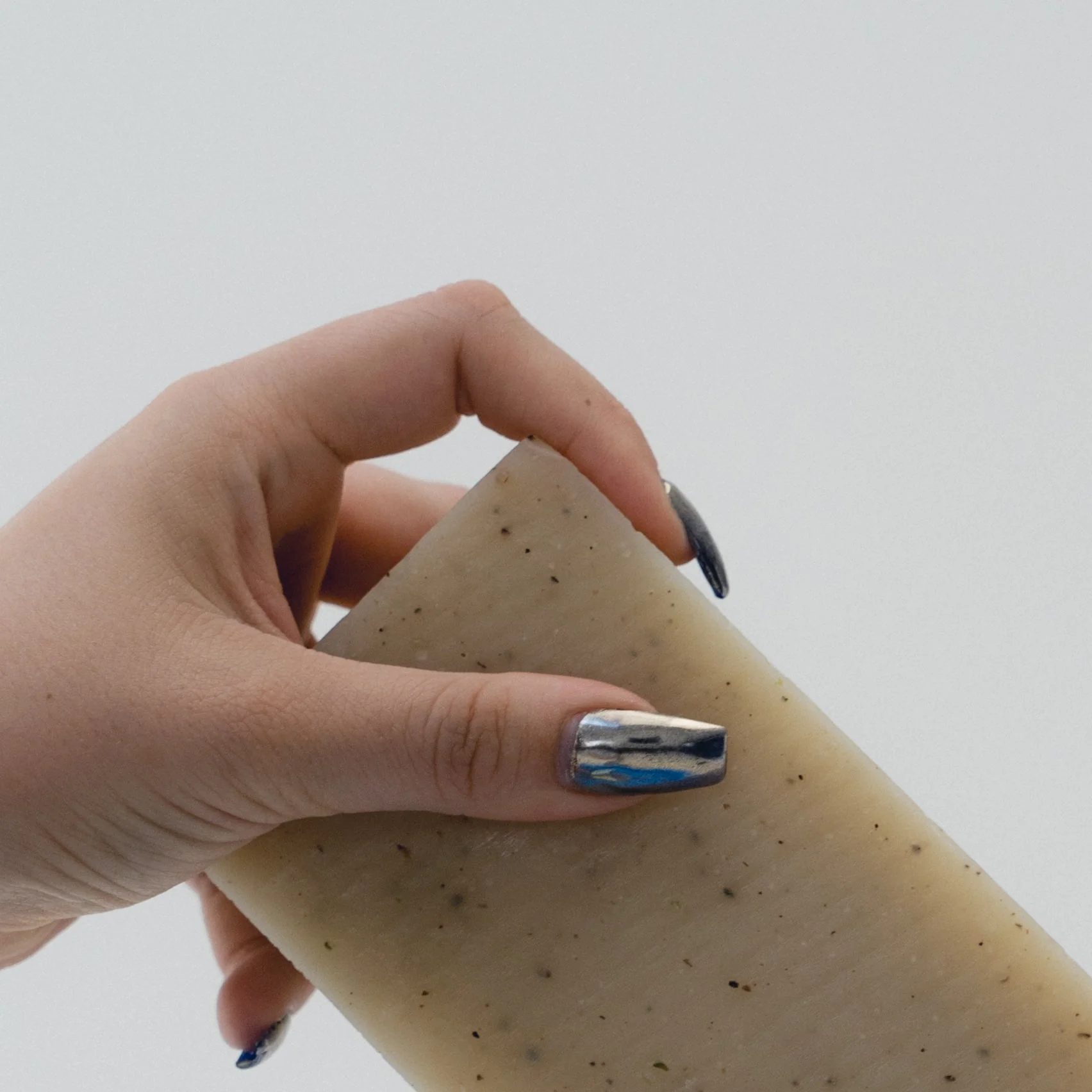 Exfoliating Seaweed Block - Image 8